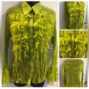 5/$20 DRESS U By SHARON, Green Crinkle and feathery stretchy blouse